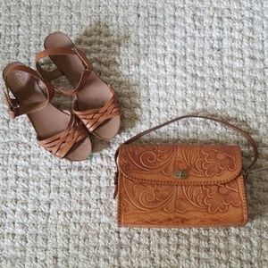 Vintage Tooled Leather Shoulder bag